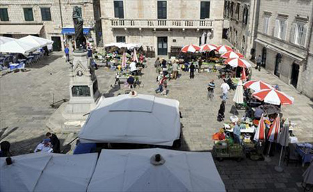 Gundulic Square in Dubrovnik