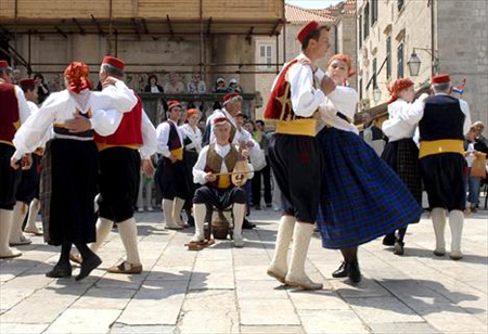 Linđo - folklorni ansambl u Dubrovniku